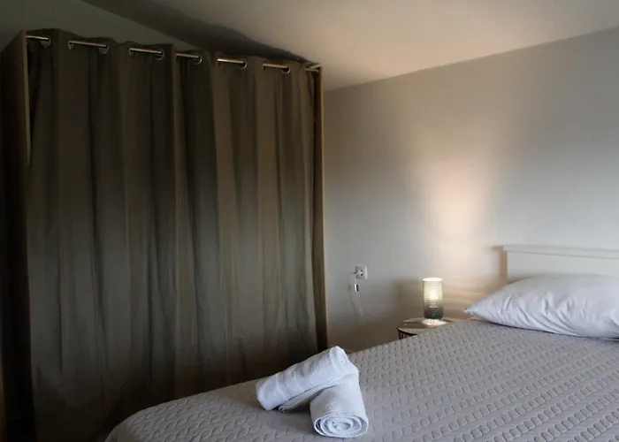 Oliva Apartment Posedarje